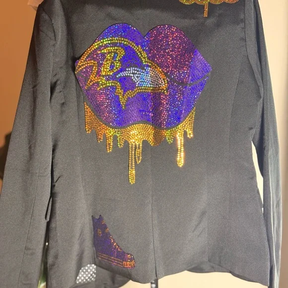 Black Ravens Blazer with Embellishments - Picture 4 of 4